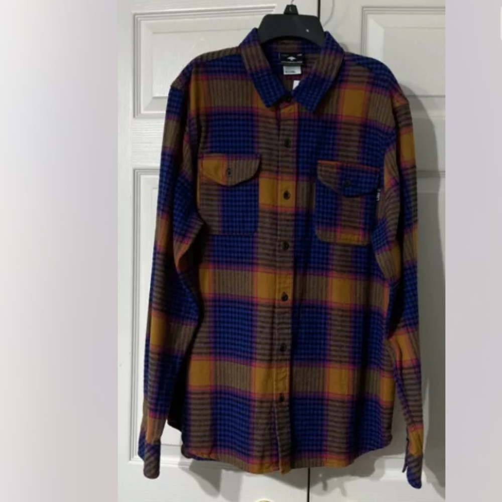 NWT LRG Flannel Shirt size Small